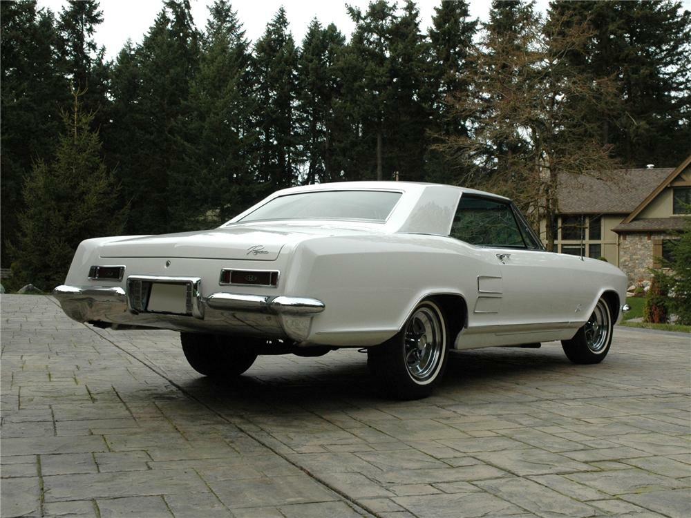 1964 BUICK RIVIERA 2 DOOR COUPE - Rear 3/4 - 89153