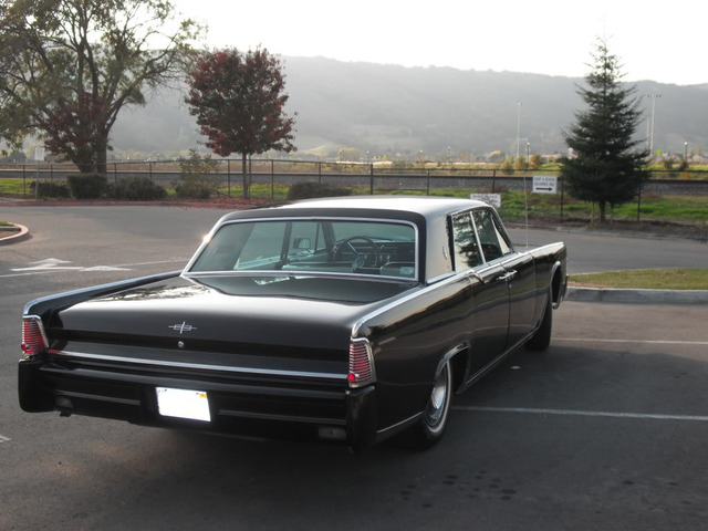 1965 Lincoln Continental 4 Door Hardtop