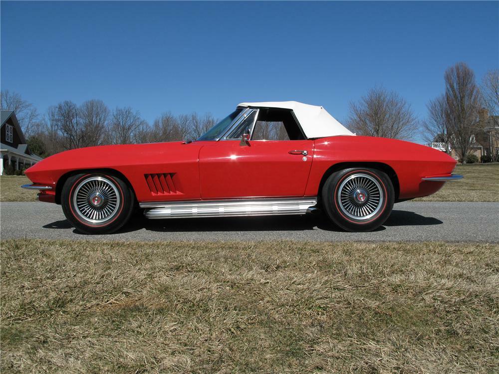 1967 CHEVROLET CORVETTE CONVERTIBLE - Side Profile - 89191