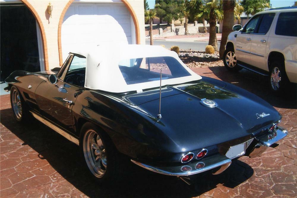 1963 CHEVROLET CORVETTE 2 DOOR CUSTOM CONVERTIBLE - Rear 3/4 - 90907