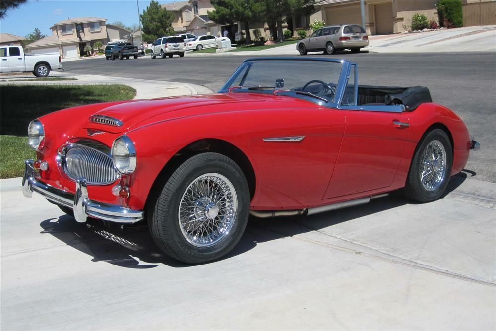 1963 AUSTIN-HEALEY 3000 MARK II CONVERTIBLE - Front 3/4 - 90916