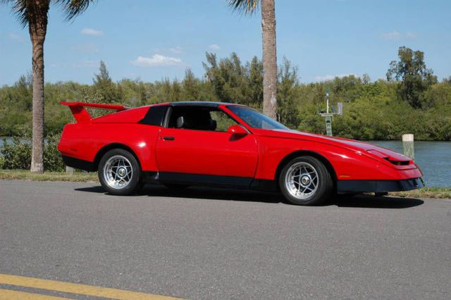 1986 PONTIAC TOJAN GT COUPE - Side Profile - 91682