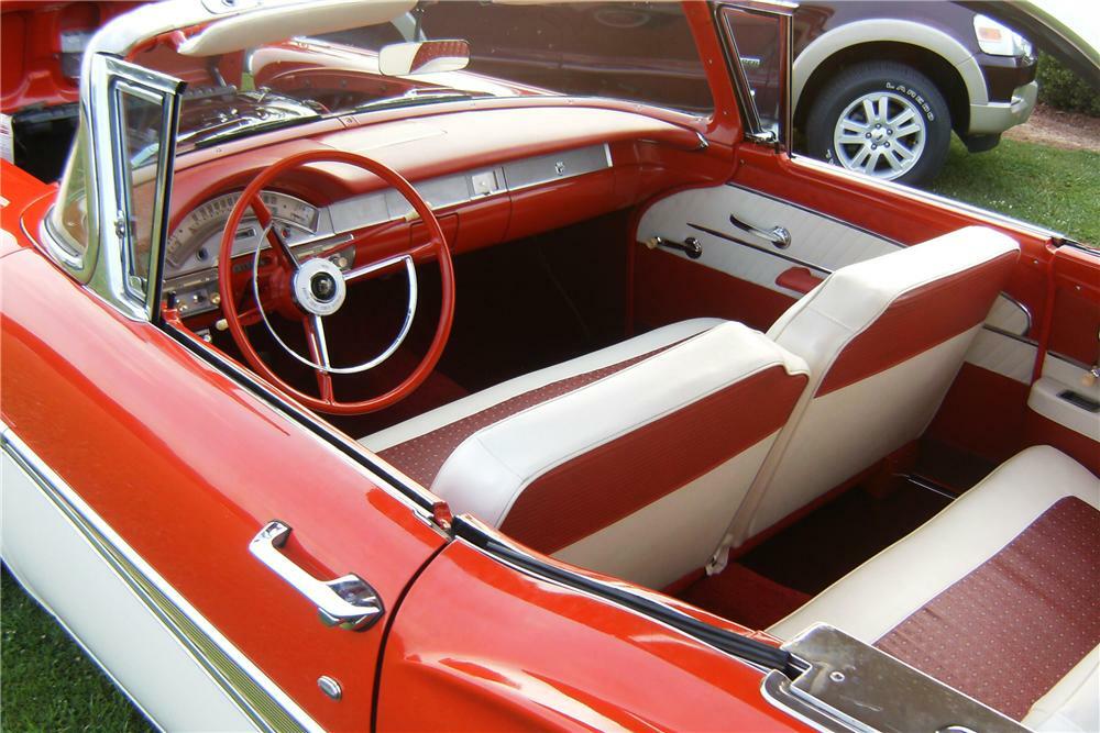 1958 FORD FAIRLANE 500 SKYLINER RETRACTABLE HARDTOP CONVERTIBLE - Interior - 91728