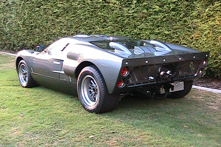 1966 FORD GT40 2 DOOR COUPE - Rear 3/4 - 93551