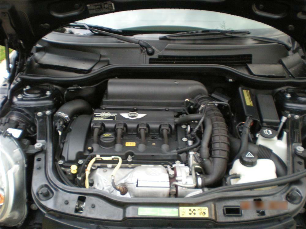 07 Mini Cooper S 2 Door Hatchback