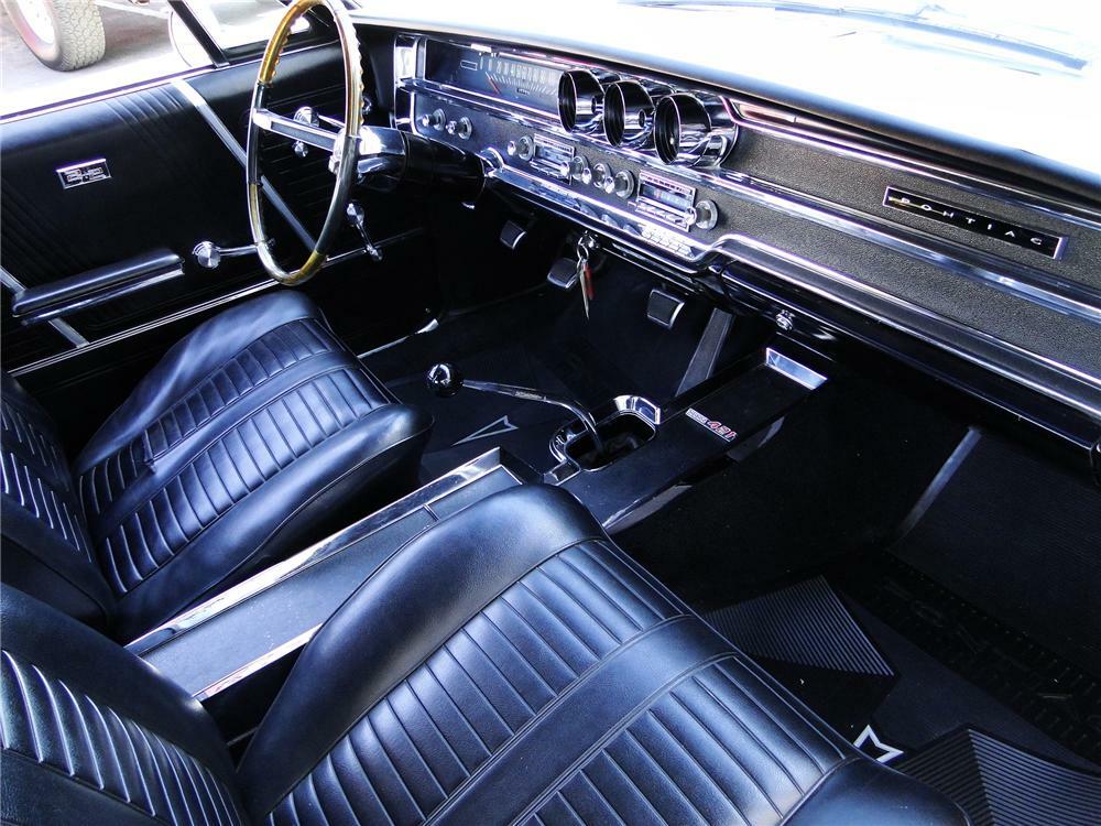 1965 PONTIAC CATALINA 2 DOOR COUPE - Interior - 93663
