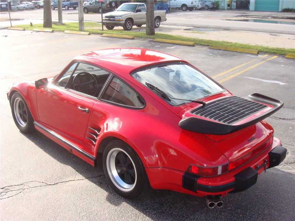 1988 PORSCHE 930S SLANT NOSE - Rear 3/4 - 93701