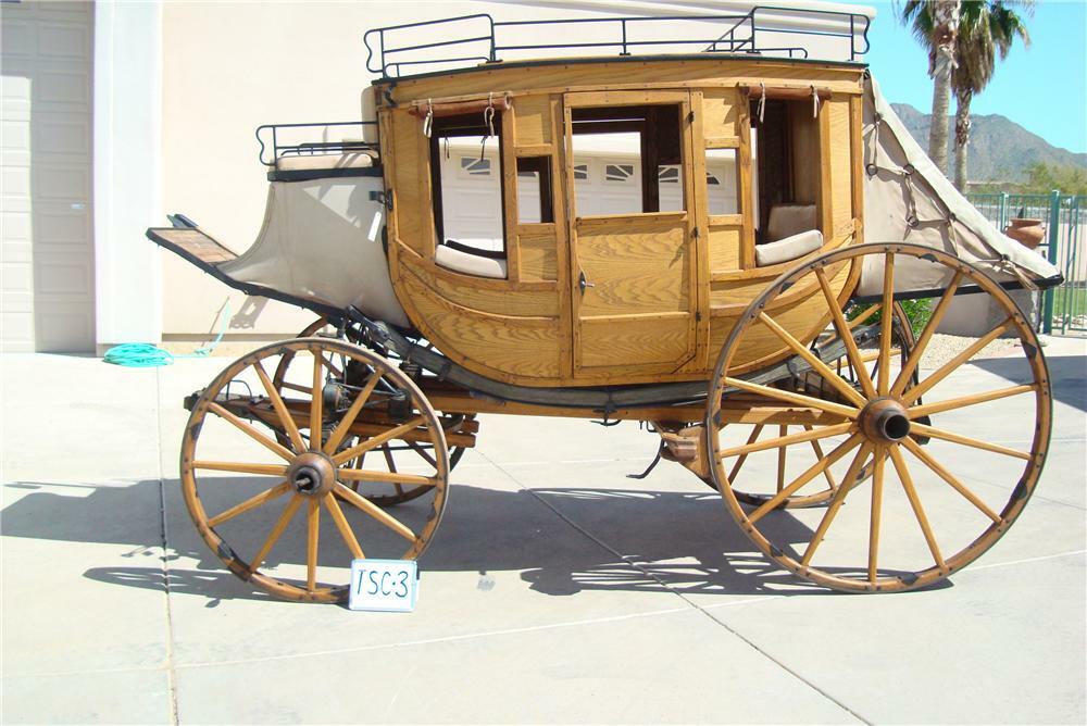 0 STAGE COACH FULL SIZED 1880 STYLE REPLICA - Rear 3/4 - 94048