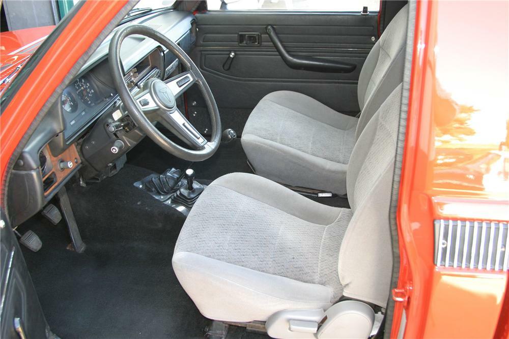 1979 TOYOTA 4X4 PICKUP - Interior - 96314