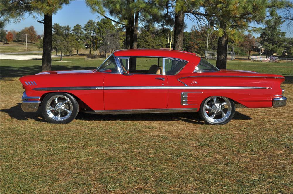 1958 CHEVROLET IMPALA CUSTOM 2 DOOR COUPE - Side Profile - 96347