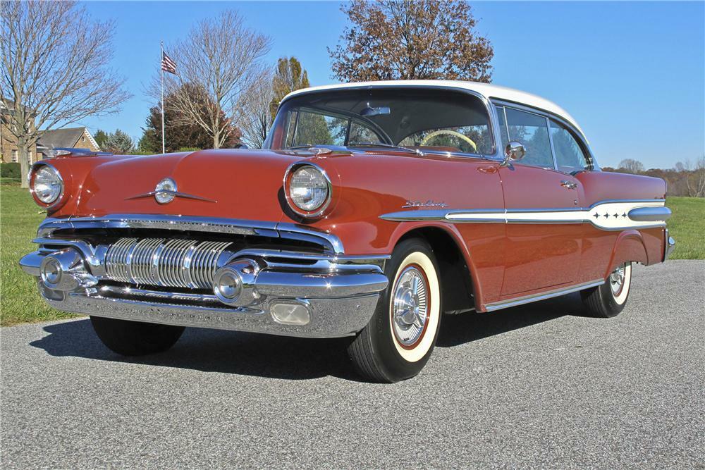 1957 PONTIAC STAR CHIEF 2 DOOR HARDTOP - Front 3/4 - 96536