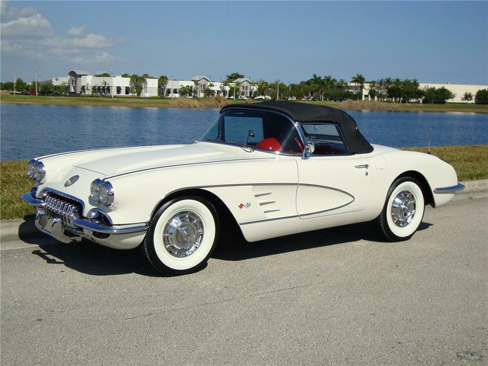 1960 CHEVROLET CORVETTE CONVERTIBLE - Side Profile - 96574