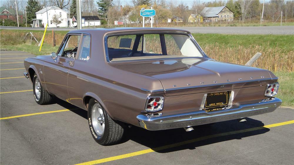 1963 PLYMOUTH SAVOY 2 DOOR COUPE - Rear 3/4 - 96595.