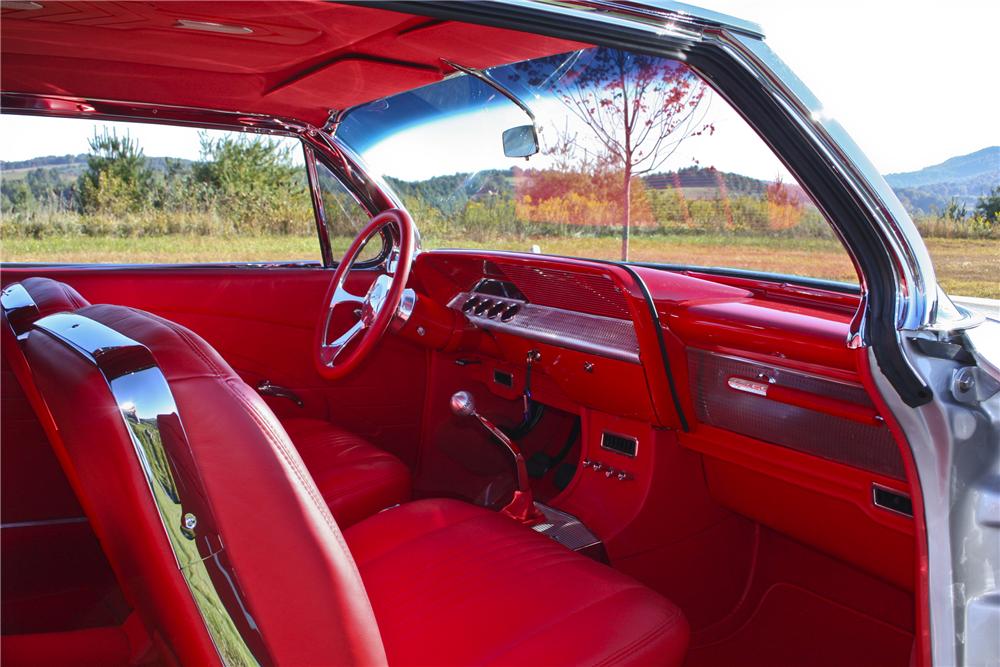 1962 CHEVROLET IMPALA SS CUSTOM 2 DOOR HARDTOP - Interior - 96761