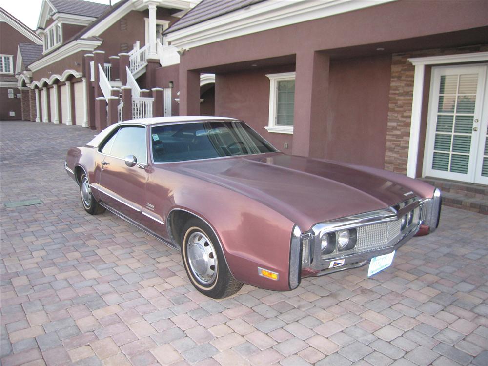 Oldsmobile toronado gt