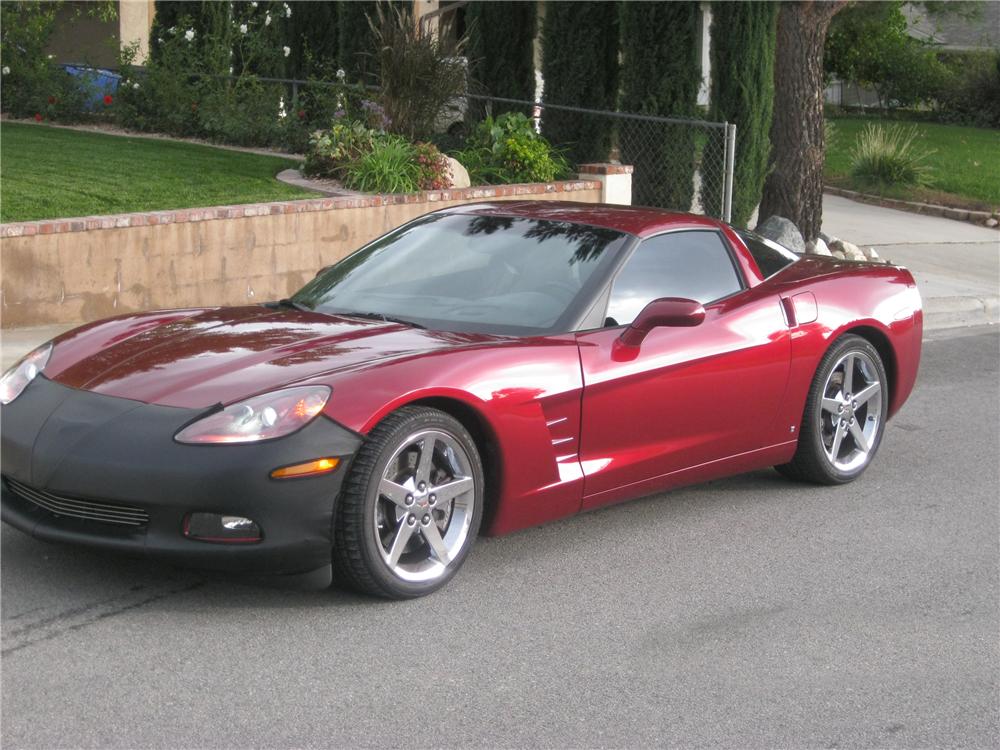 2007 CHEVROLET CORVETTE CUSTOM COUPE - Front 3/4 - 96877