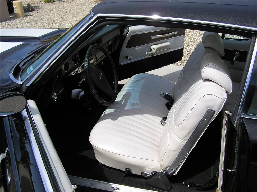 1972 Oldsmobile Cutlass Supreme 2 Door Coupe