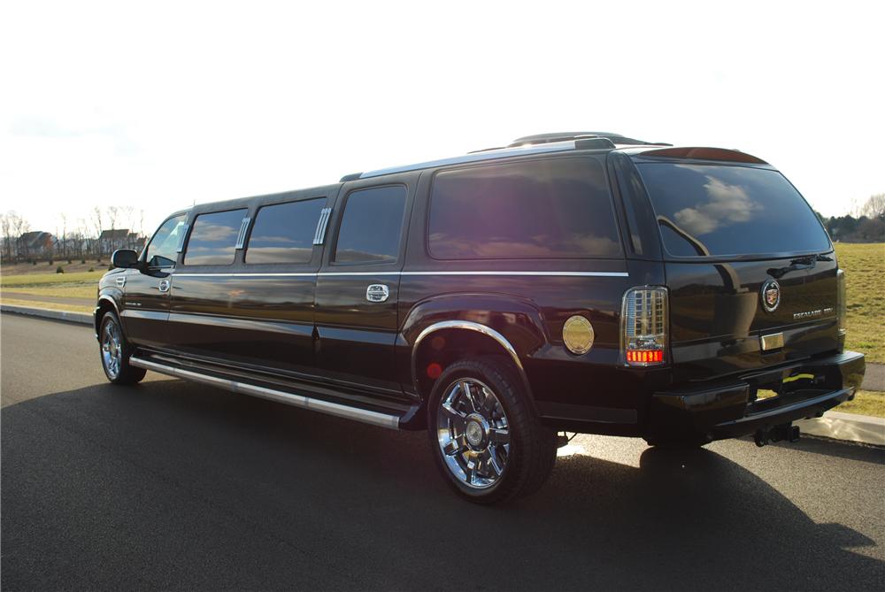 2004 CADILLAC ESCALADE ESV CUSTOM LIMOUSINE - Rear 3/4 - 97073
