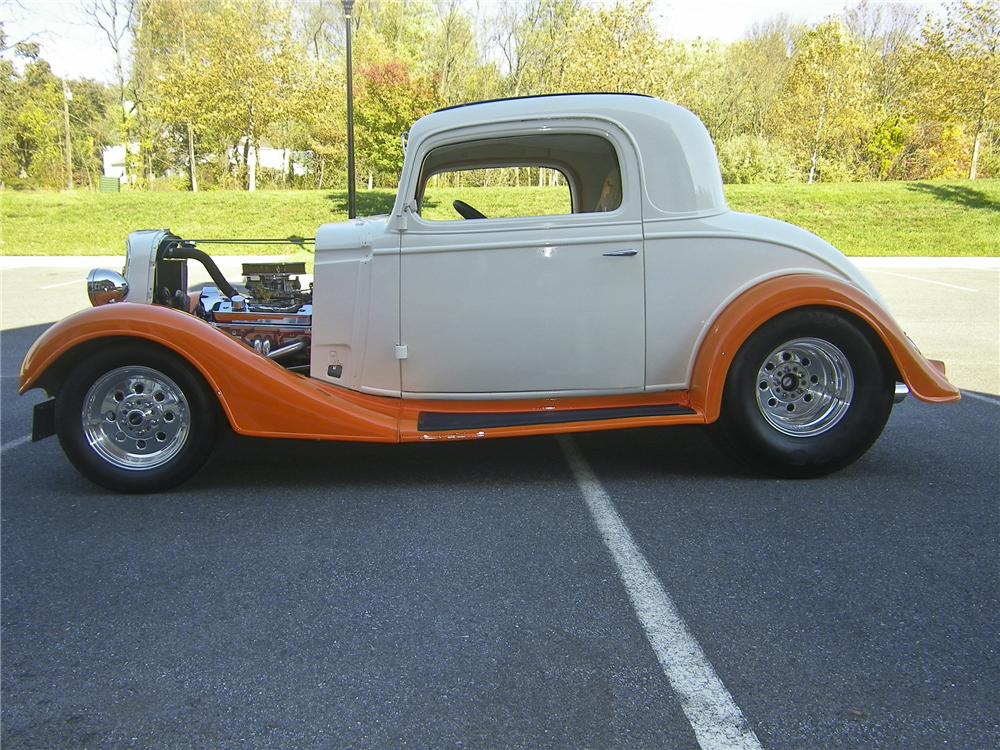1935 Chevrolet 3 Window Custom Coupe