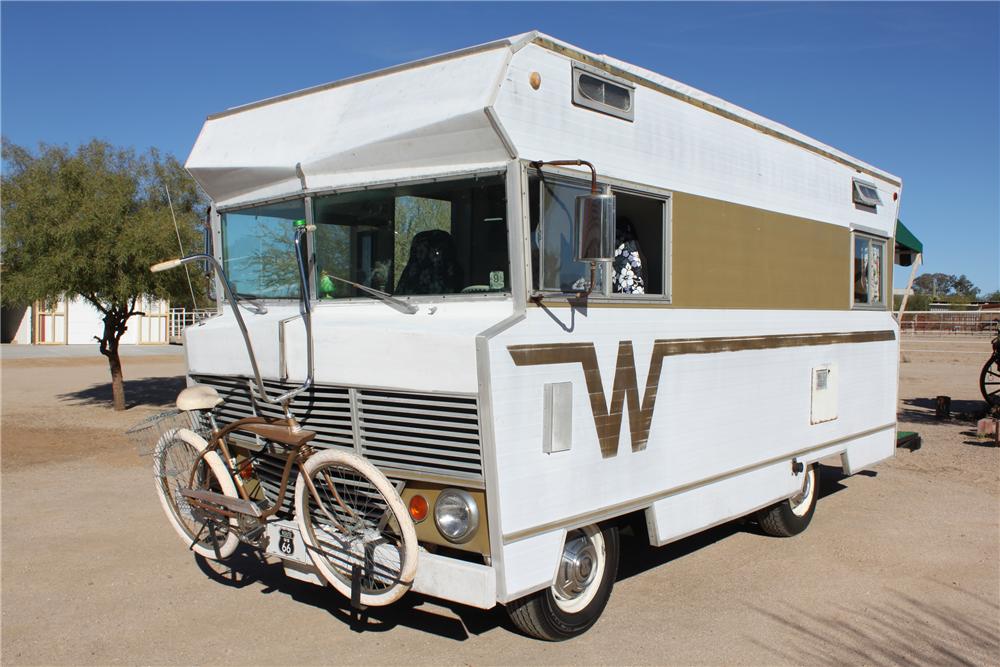 1969 winnebago travel trailer