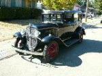 1931 PONTIAC 4 DOOR SEDAN - Front 3/4 - 112650