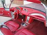 1962 CHEVROLET CORVETTE CONVERTIBLE - Interior - 130457