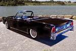 1963 LINCOLN CONTINENTAL CONVERTIBLE - Rear 3/4 - 154107