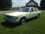 1976 CADILLAC SEVILLE 4 DOOR SEDAN - Front 3/4 - 157769