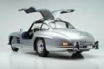 1955 MERCEDES-BENZ 300SL GULLWING COUPE - Rear 3/4 - 161313