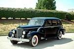 1938 CADILLAC V16 SEDAN - Front 3/4 - 161558