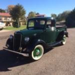 1935 FORD PICKUP - Front 3/4 - 180743