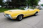 1970 OLDSMOBILE CUTLASS SUPREME CONVERTIBLE - Front 3/4 - 180981