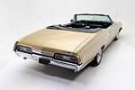 1967 CHEVROLET IMPALA SS - Rear 3/4 - 181092