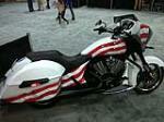 2014 VICTORY CROSS COUNTRY 8-BALL CUSTOM MOTORCYCLE - Side Profile - 185853