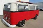 1968 VOLKSWAGEN CAMPER BUS - Rear 3/4 - 189111