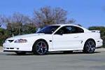 1996 FORD MUSTANG GT - Front 3/4 - 191215