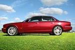 2004 JAGUAR XJR SEDAN - Side Profile - 194203