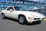 1984 PORSCHE 928S - Front 3/4 - 196079