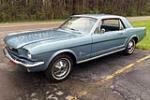 1966 FORD MUSTANG  - Front 3/4 - 196349