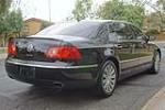2005 VOLKSWAGEN PHAETON SEDAN - Rear 3/4 - 197479