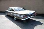 1960 CHEVROLET BISCAYNE CUSTOM COUPE - Rear 3/4 - 198593