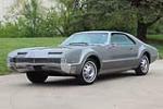 1966 OLDSMOBILE TORONADO  - Front 3/4 - 201640