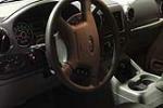 2006 FORD EXPEDITION CUSTOM SUV - Interior - 206106