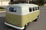 1960 VOLKSWAGEN BUS  - Rear 3/4 - 206547