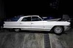 1962 CADILLAC FLEETWOOD 60 SPECIAL SEDAN - Side Profile - 207695