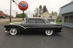 1955 FORD CUSTOM SEDAN - Side Profile - 207724