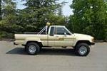 1986 TOYOTA 4X4 PICKUP - Side Profile - 210034