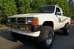 1987 TOYOTA 4X4 PICKUP - Front 3/4 - 210296