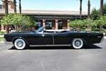 1967 LINCOLN CONTINENTAL CONVERTIBLE - Side Profile - 211855