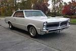 1965 PONTIAC GTO - Front 3/4 - 213227